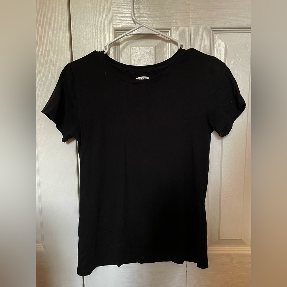 Old Navy, Plain black slim fit t-shirt. - Picture 1 of 3